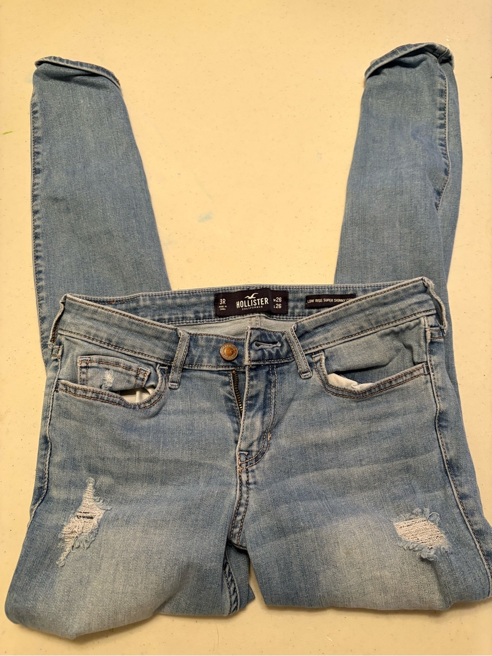 Hollister Women's Light Wash Distressed Skinny Jeans